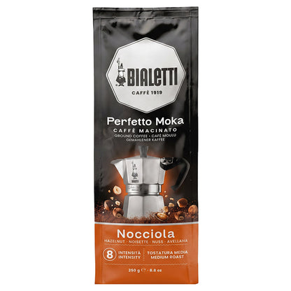 vista frontale caffè macinato perfetto moka nocciola