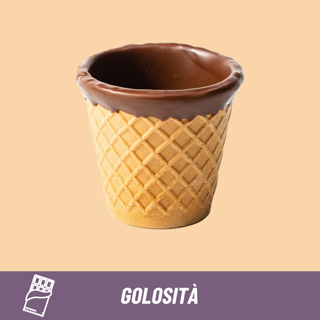 Tazzina Chocup in wafer da 60 ml: cono ricoperto internamente di cioccolato fondente per caffè e dolci.